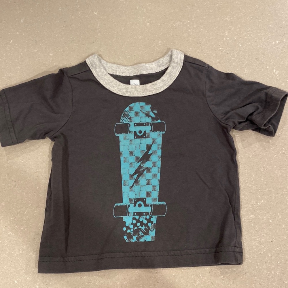 Tea Collection: Baby boy T-Shirt with skateboard
